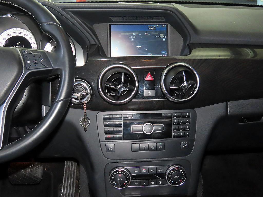 Mercedes Benz GLK Class - Vista 11