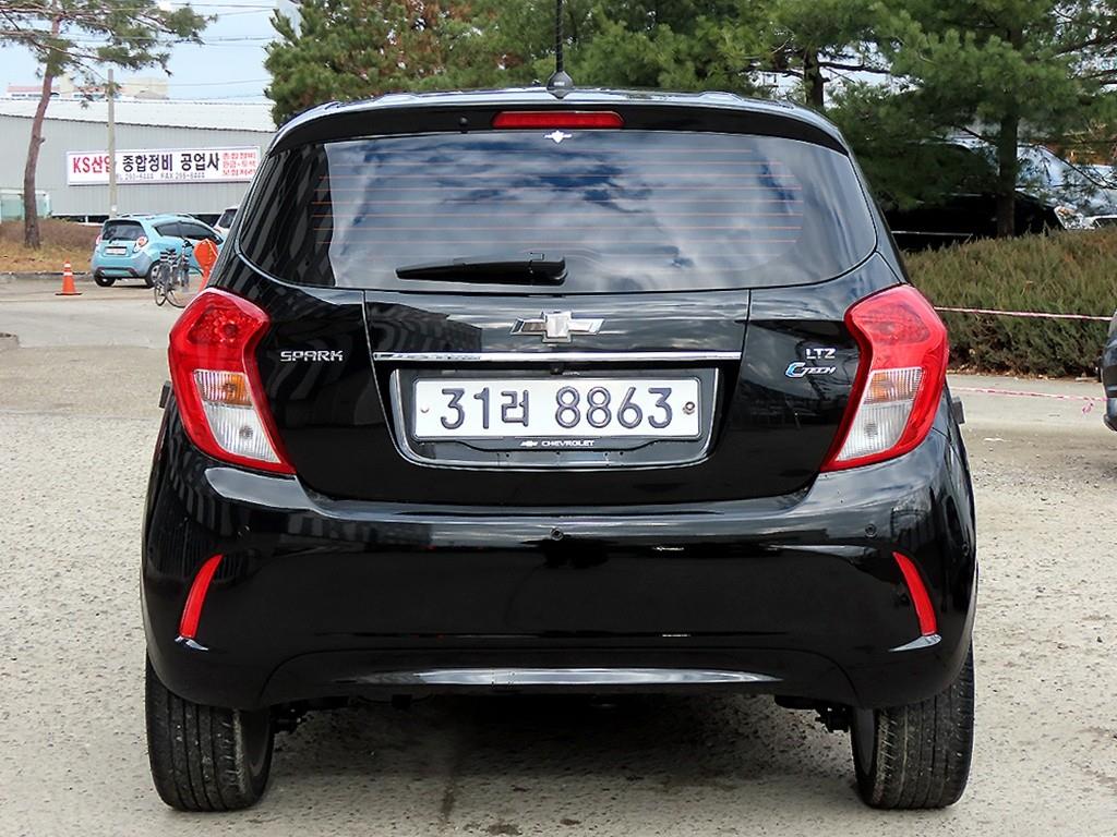 Chevrolet Spark - Vista 3