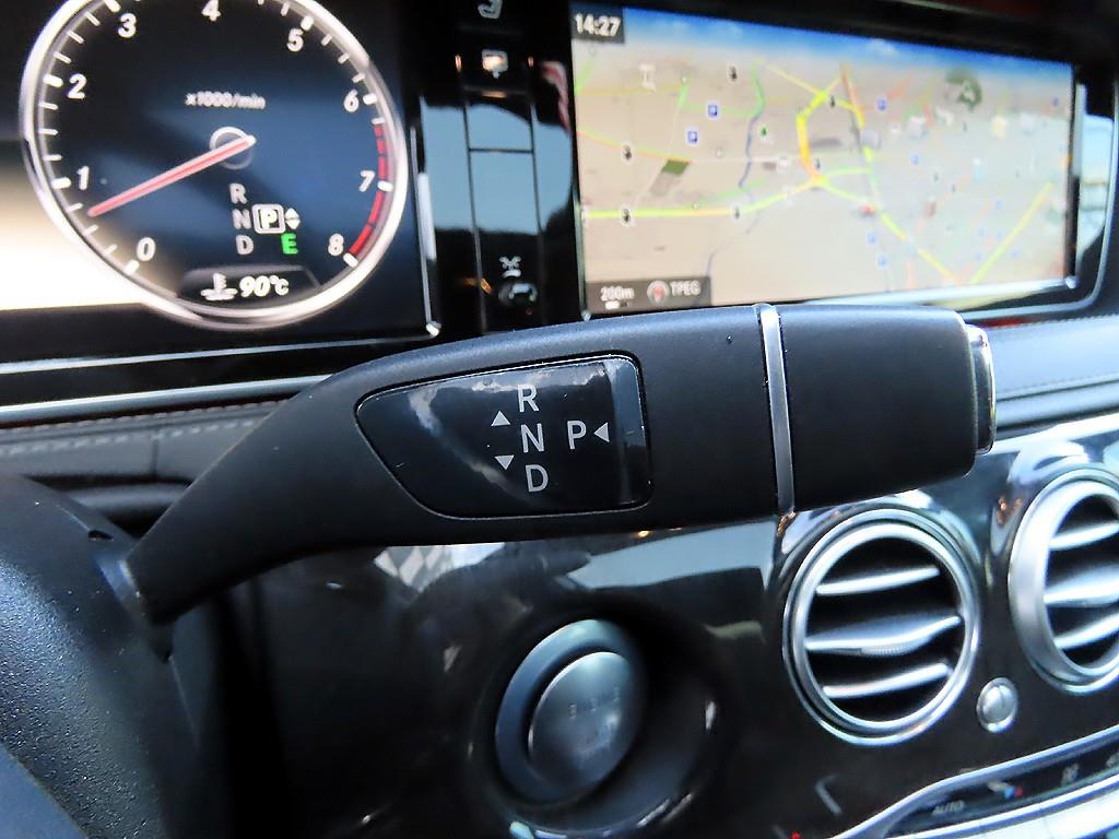 Mercedes Benz S Class - Vista 10