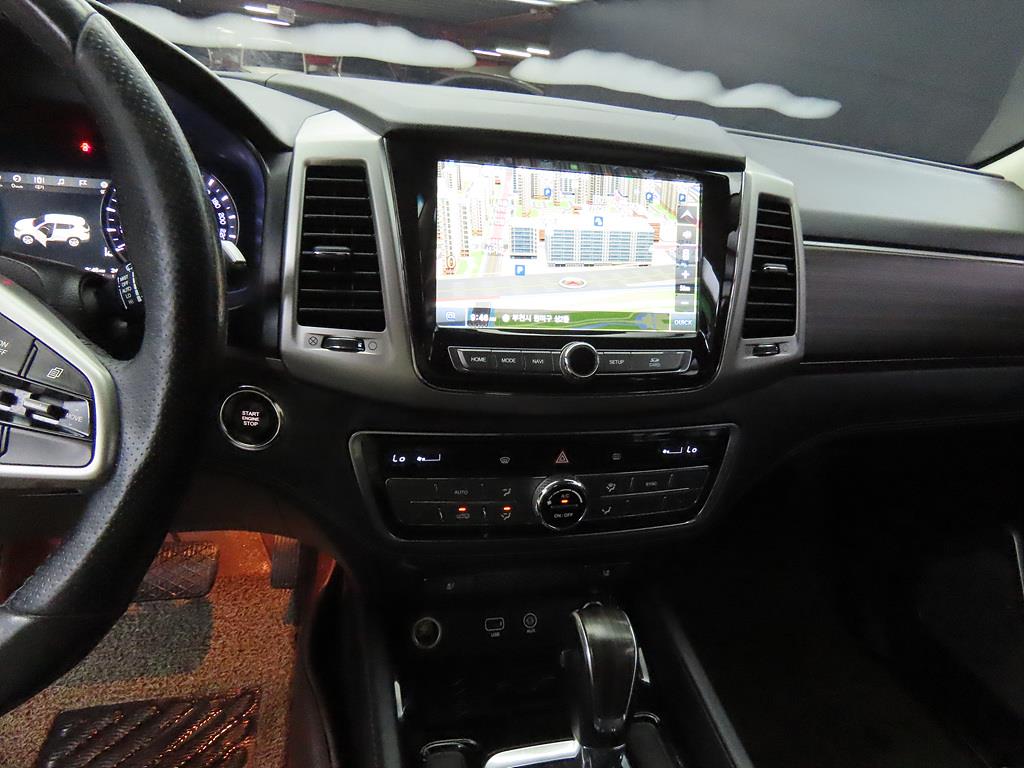 Ssangyong Rexton 2018 Negro - Importación desde Corea - HF Imports Iquique - Foto 13