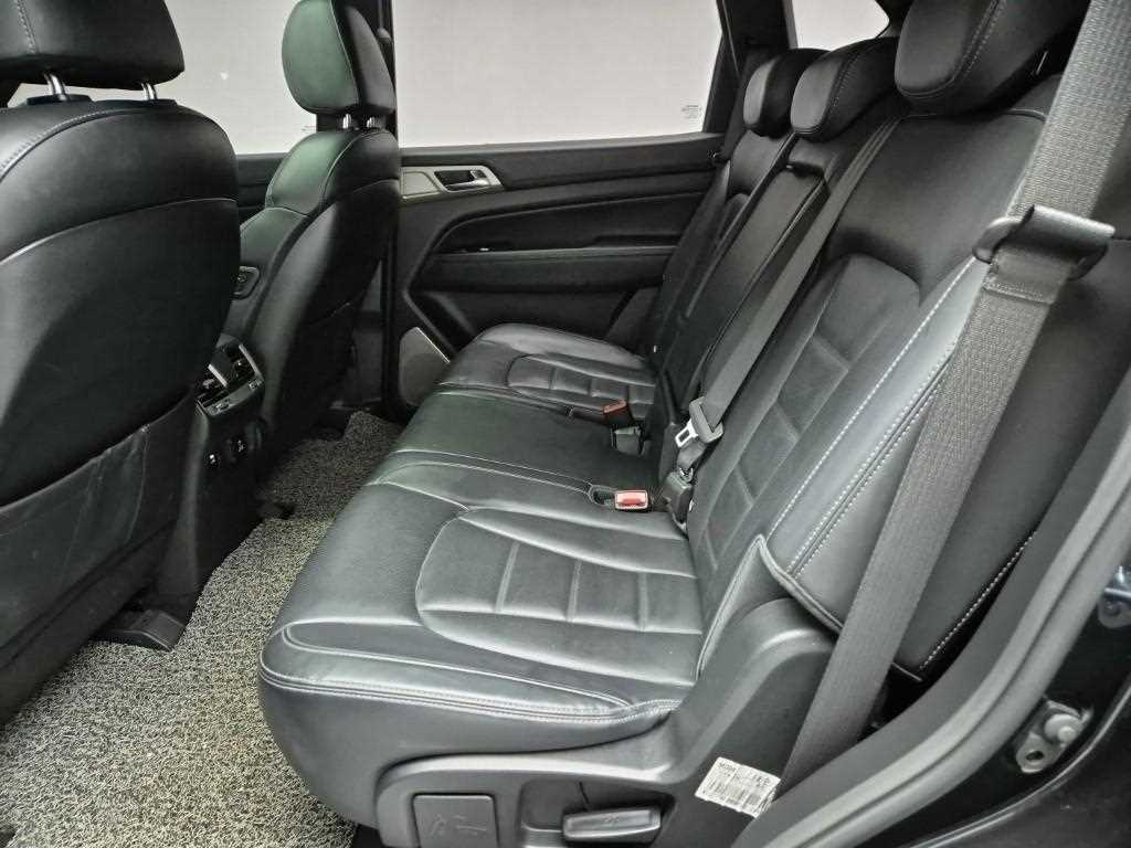 Ssangyong Rexton - Vista 12