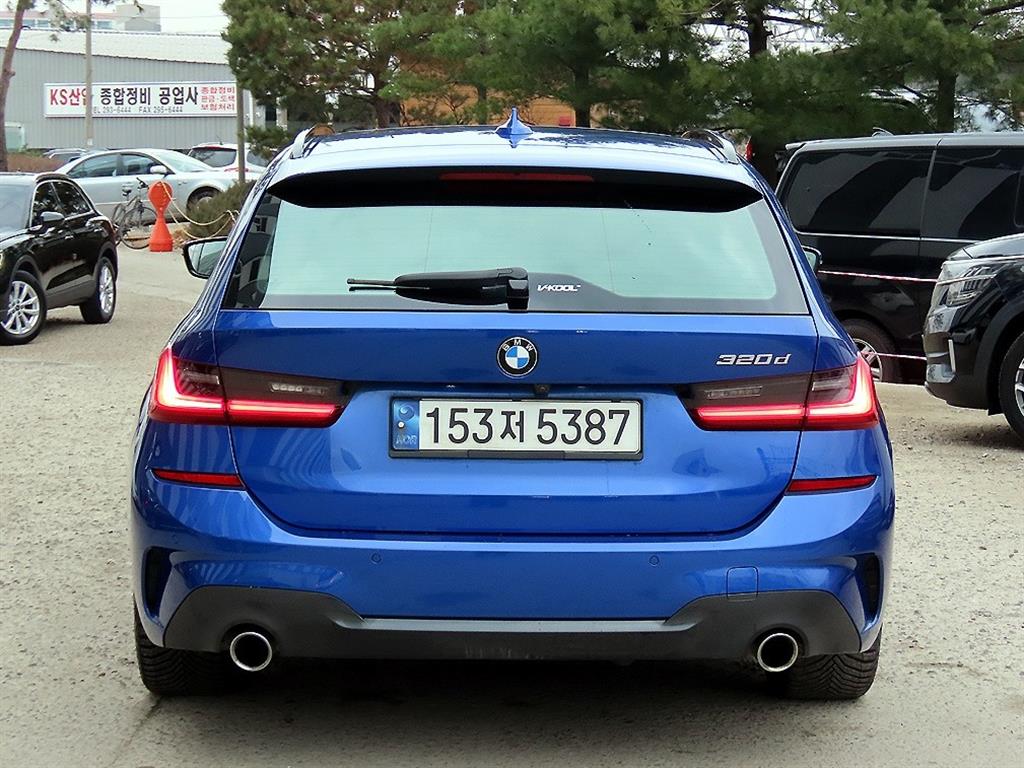 BMW 3 series - Vista 4