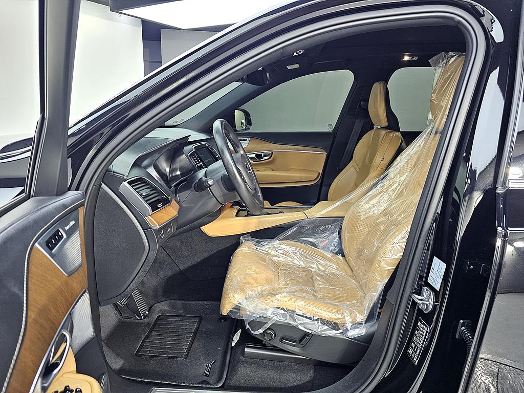 Volvo XC90 - Vista 8