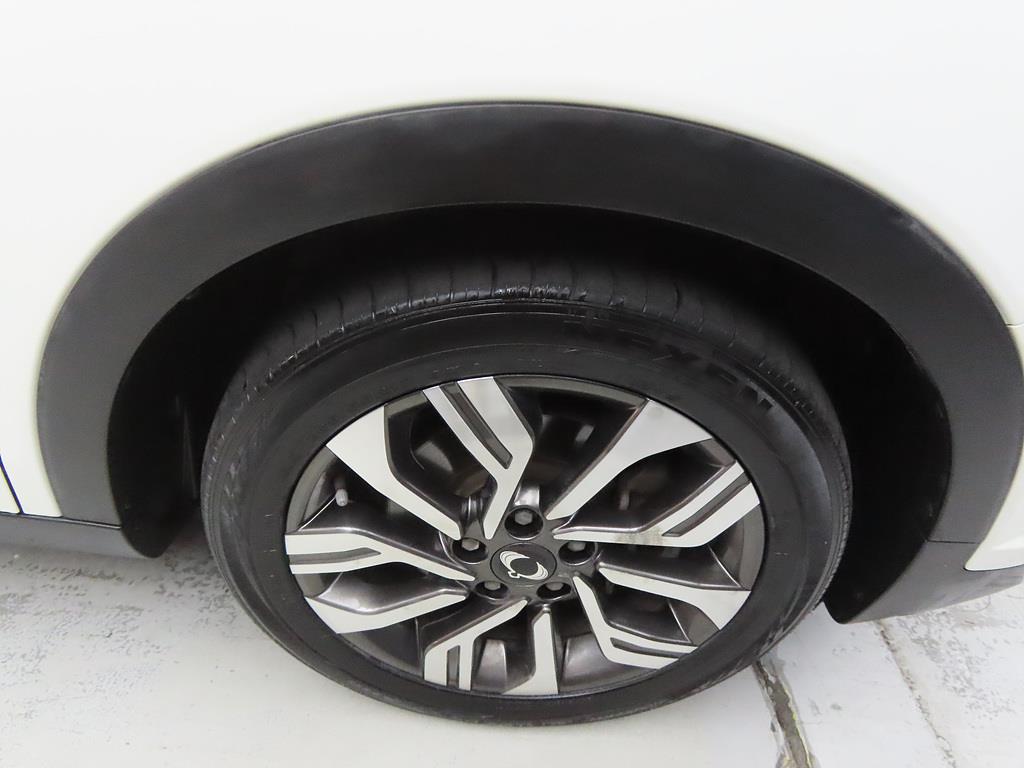 Ssangyong Tivoli 2018 Blanco - Importación desde Corea - HF Imports Iquique - Foto 20