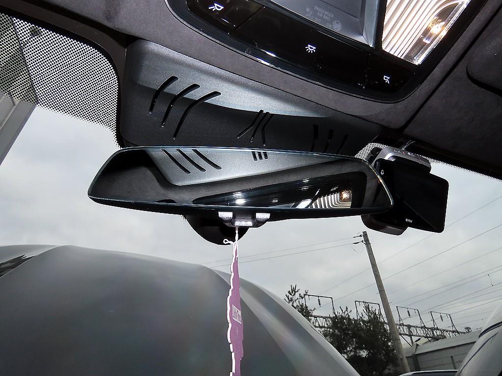 BMW 8 Series 2023 Negro - Importación desde Corea - HF Imports Iquique - Foto 17