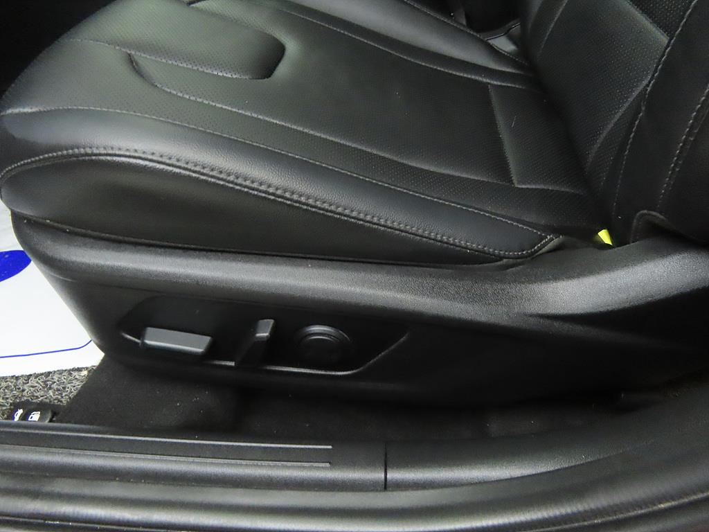 HYUNDAI Avante 2021 Rojo - Importación desde Corea - HF Imports Iquique - Foto 16