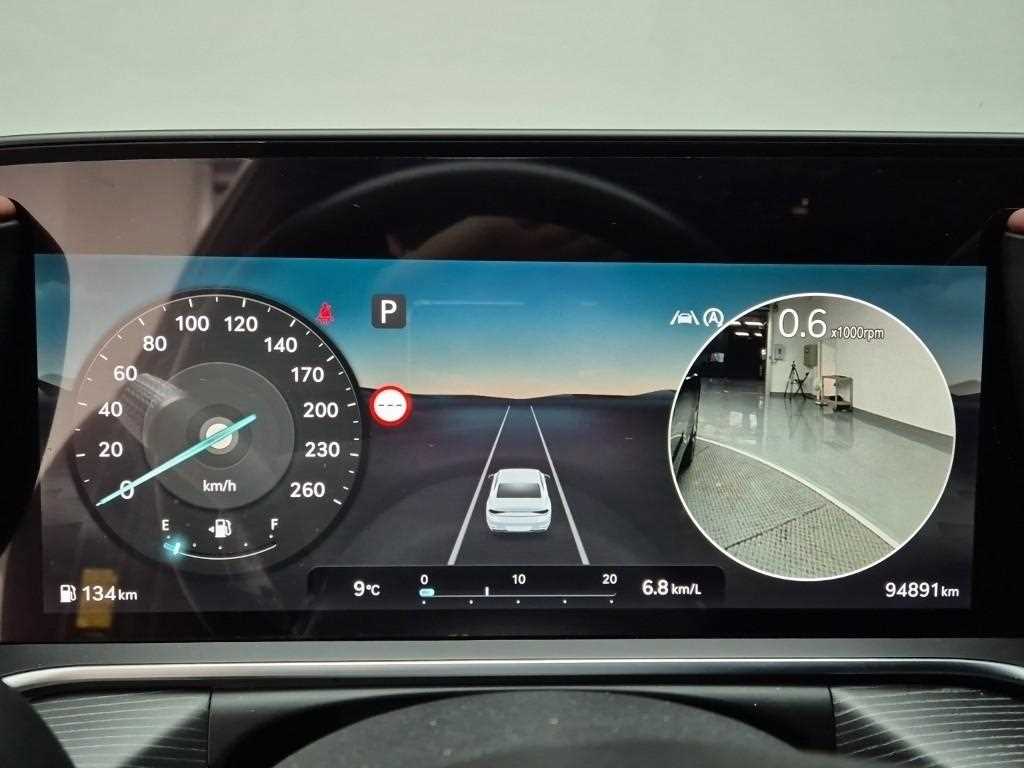 Genesis G90 - Vista 6