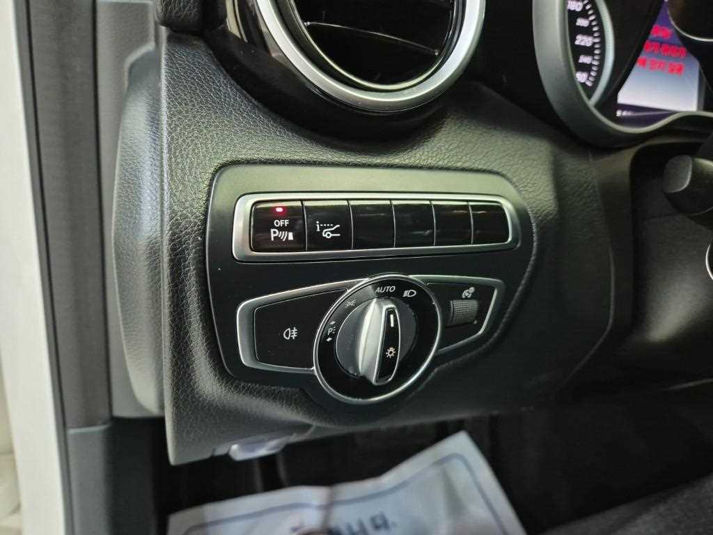 Mercedes Benz C Class 2016 Blanco - Importación desde Corea - HF Imports Iquique - Foto 19