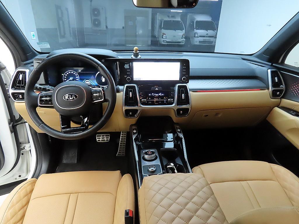 KIA Sorento - Vista 9