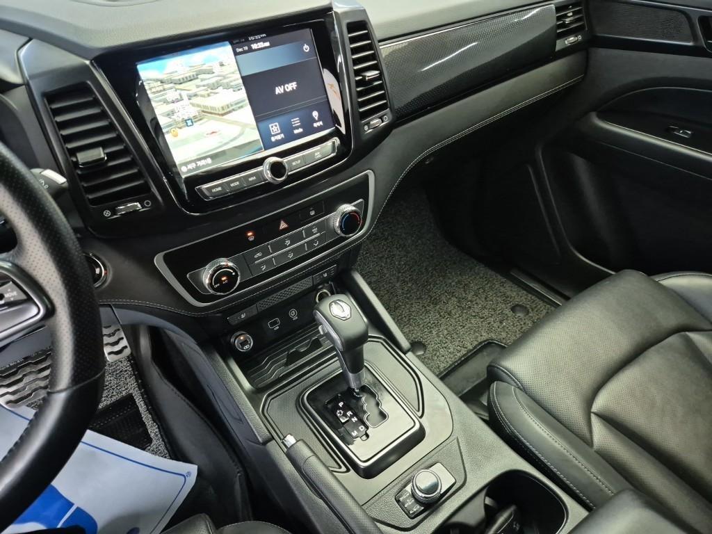 Ssangyong Rexton - Vista 10