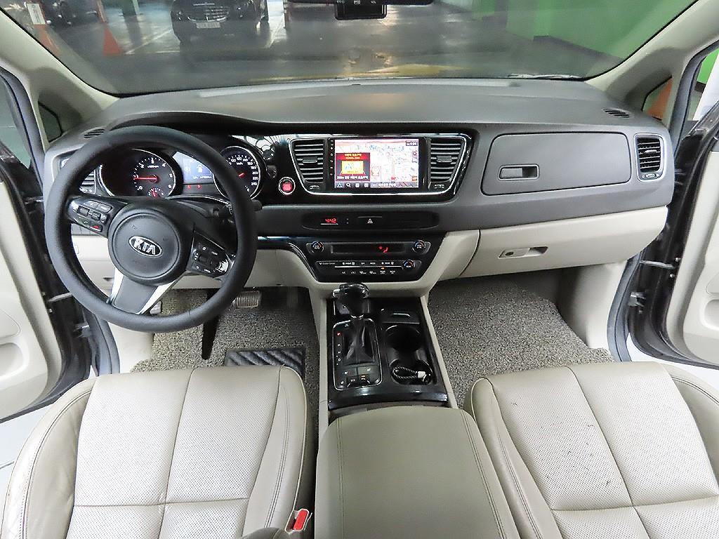 KIA Carnival 2016 Gris - Importación desde Corea - HF Imports Iquique - Foto 12