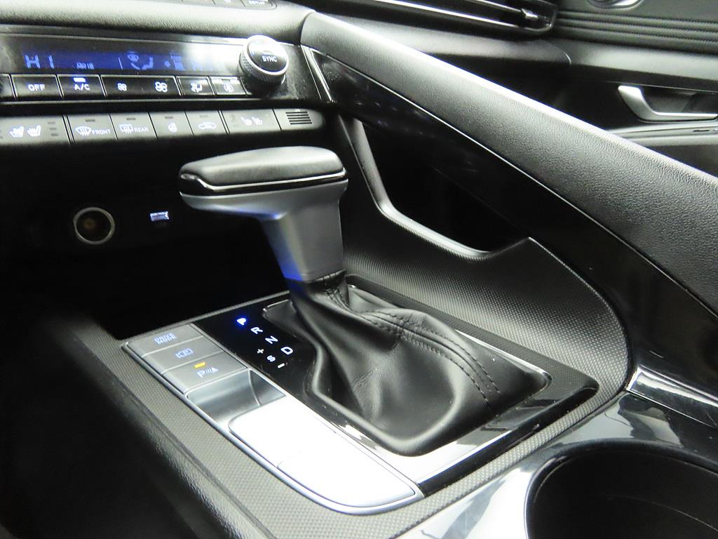 HYUNDAI Avante - Vista 11