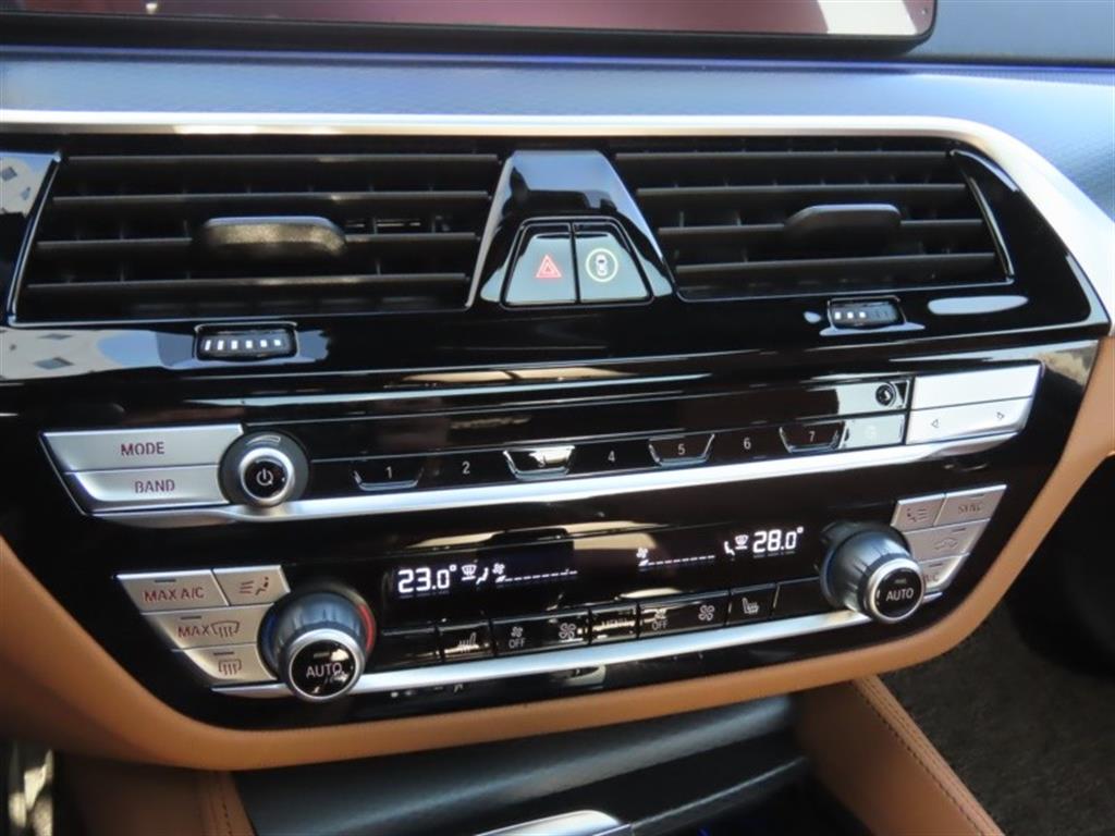 BMW 5 Series 2023 Negro - Importación desde Corea - HF Imports Iquique - Foto 7