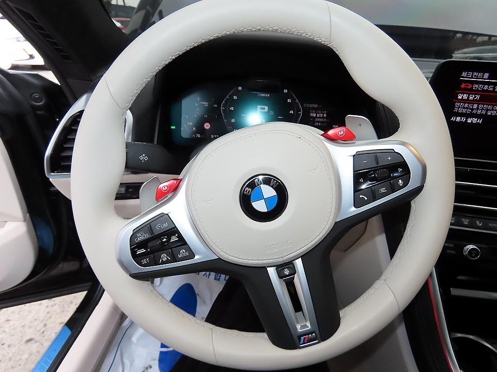 BMW 8 Series - Vista 8