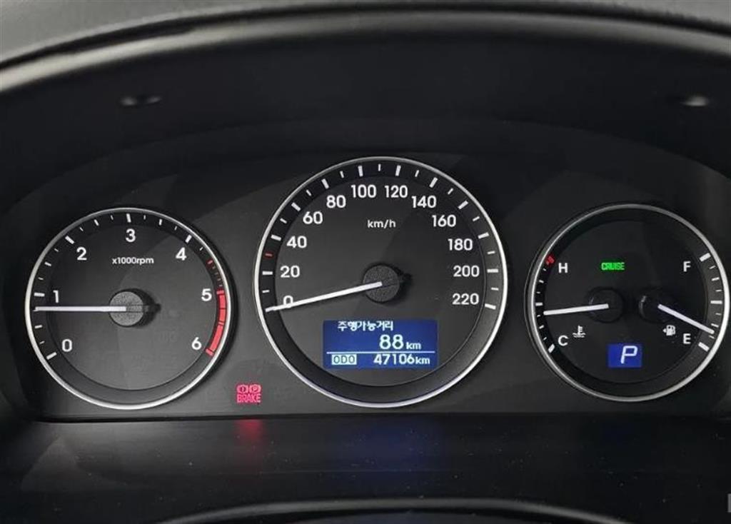 HYUNDAI Starex - Vista 9