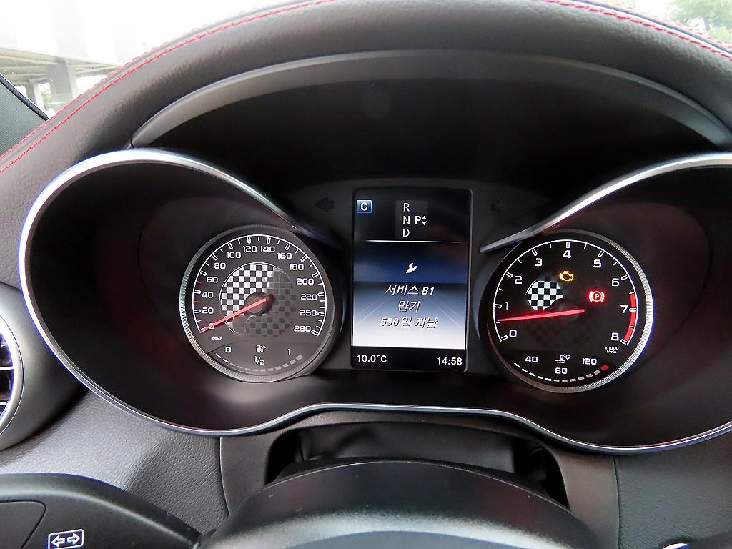 Mercedes Benz C Class - Vista 9