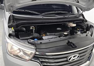 HYUNDAI Starex - Vista 6