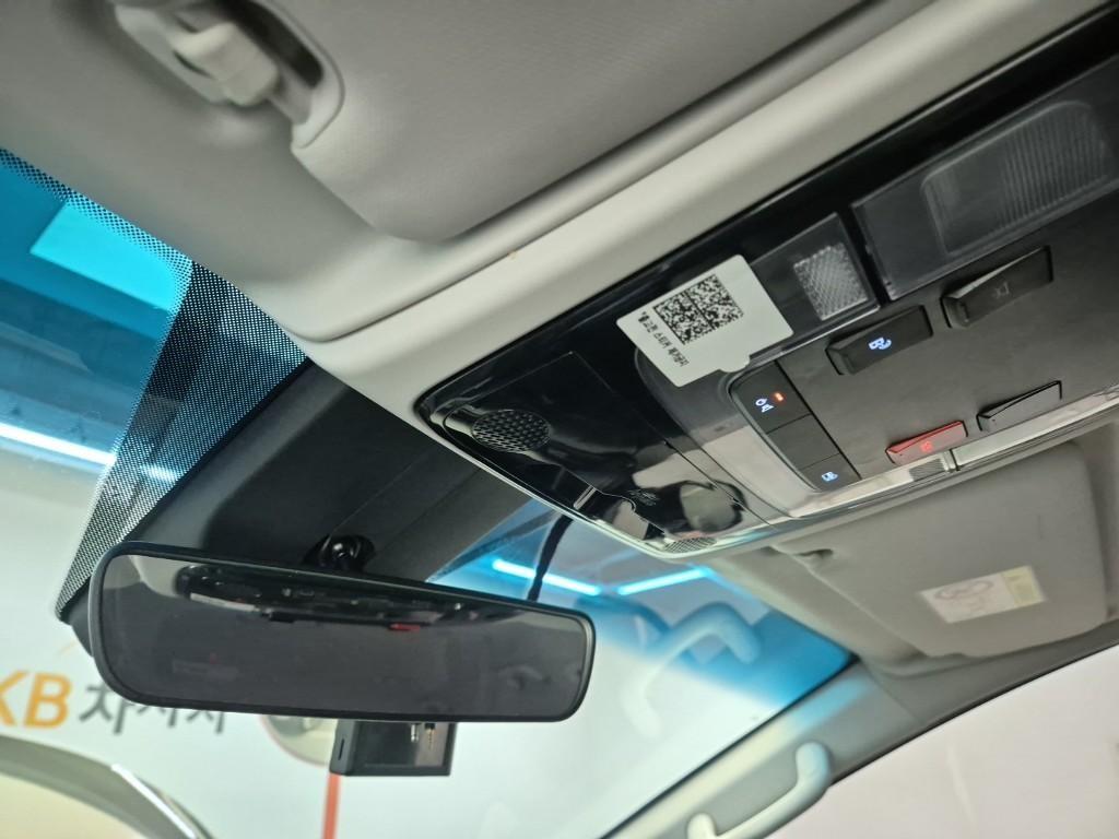 HYUNDAI Staria 2023 Negro - Importación desde Corea - HF Imports Iquique - Foto 17