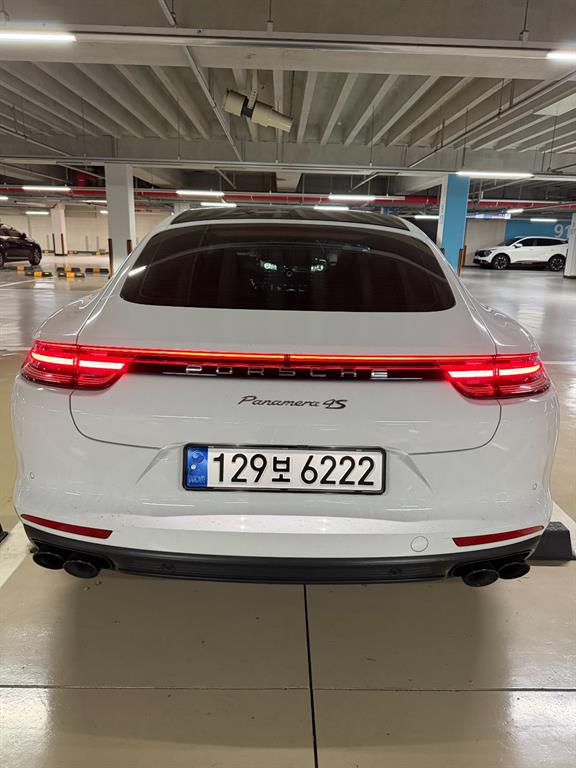 Porsche Panamera - Vista 2