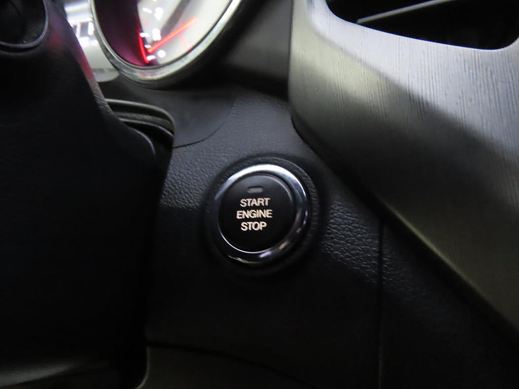 Ssangyong Tivoli 2018 Blanco - Importación desde Corea - HF Imports Iquique - Foto 16