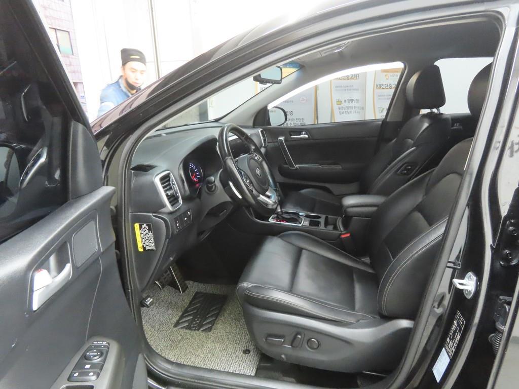 KIA Sportage - Vista 5