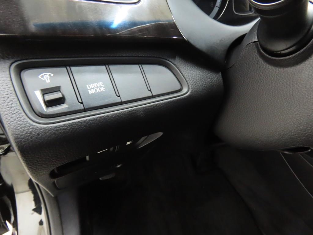 HYUNDAI Grandeur - Vista 10