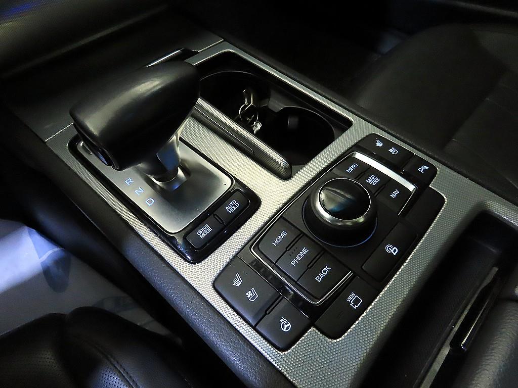 Genesis G80 - Vista 12