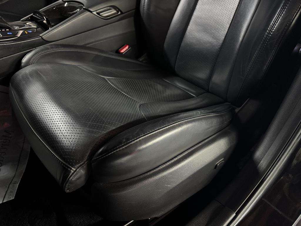 HYUNDAI Grandeur - Vista 12