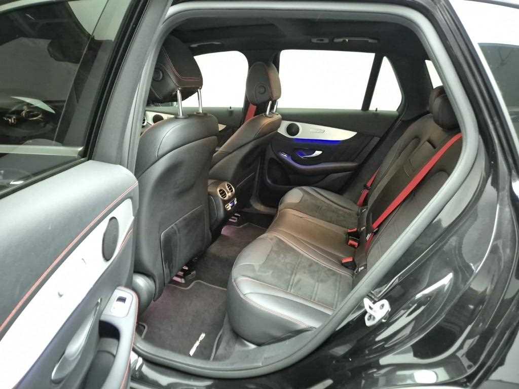 Mercedes Benz GLC Class - Vista 12