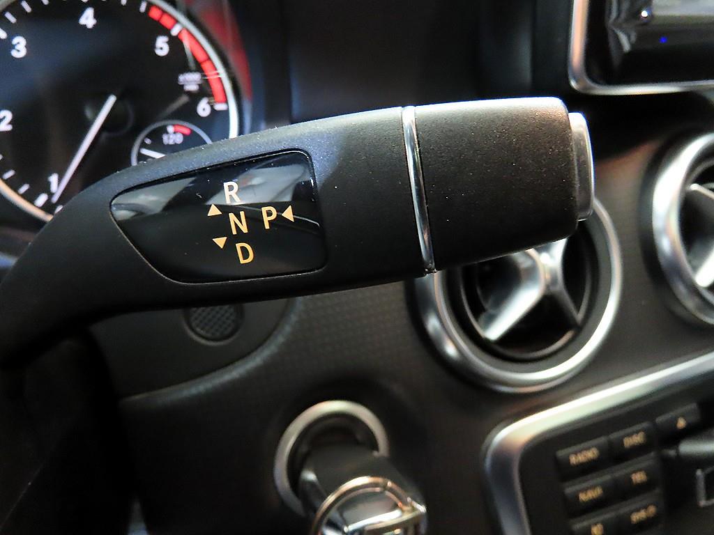 Mercedes Benz A Class - Vista 12