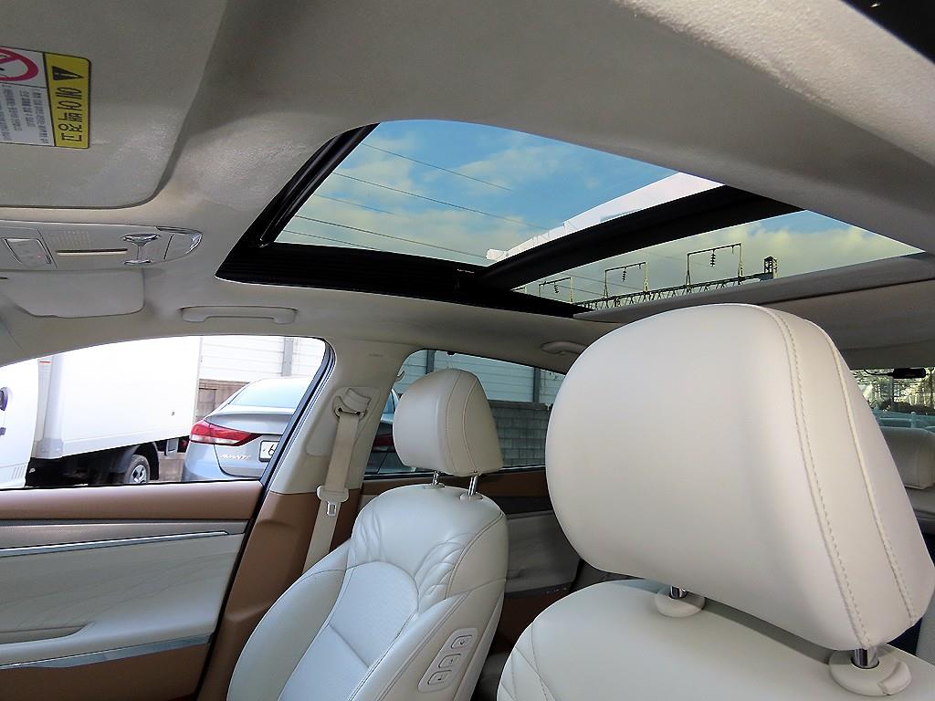 HYUNDAI Grandeur 2020 Negro - Importación desde Corea - HF Imports Iquique - Foto 14