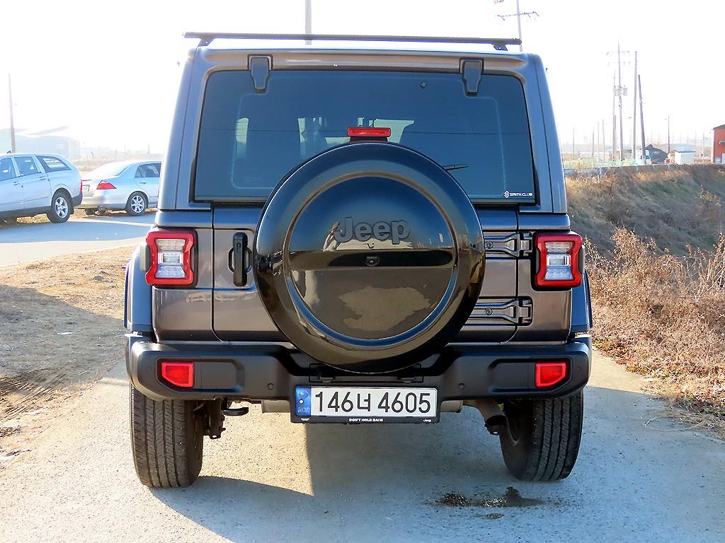 Jeep Wrangler - Vista 4