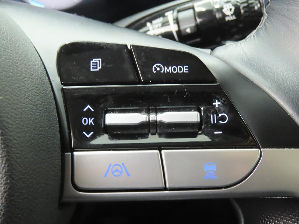 HYUNDAI Avante 2021 Blanco - Importación desde Corea - HF Imports Iquique - Foto 18