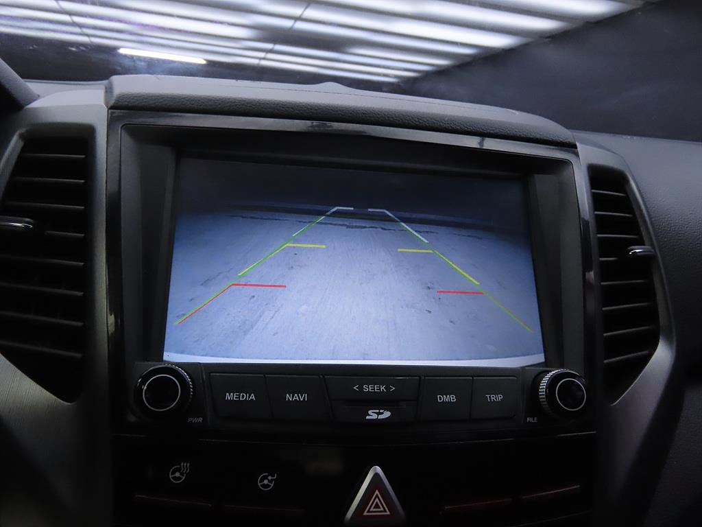 Ssangyong Tivoli 2018 Blanco - Importación desde Corea - HF Imports Iquique - Foto 14