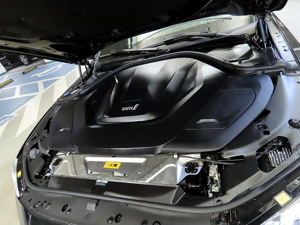 BMW i4 2023 Negro - Importación desde Corea - HF Imports Iquique - Foto 19