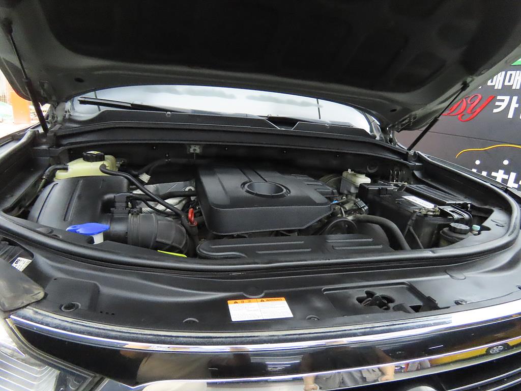 Ssangyong Rexton 2018 Negro - Importación desde Corea - HF Imports Iquique - Foto 19