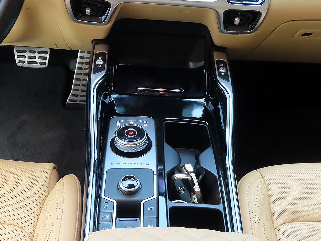 KIA Sorento - Vista 11