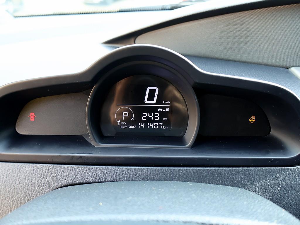 Ssangyong Korando - Vista 11