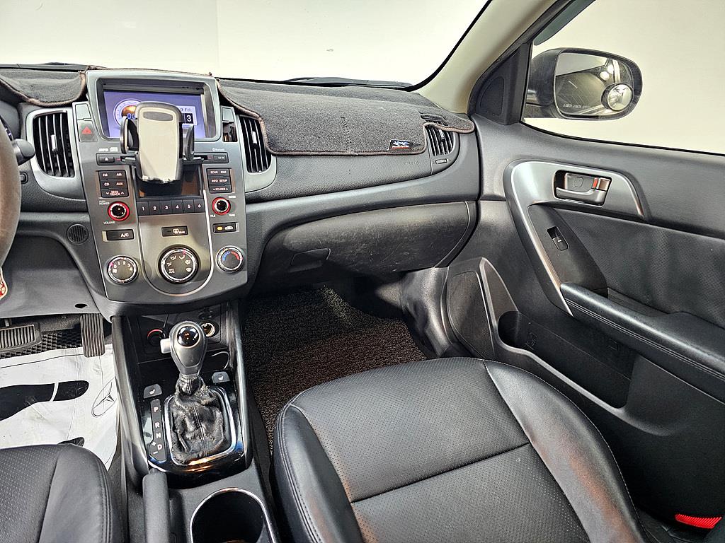 KIA Forte - Vista 10