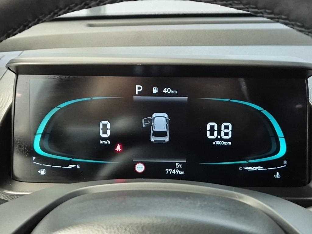 HYUNDAI Casper - Vista 6