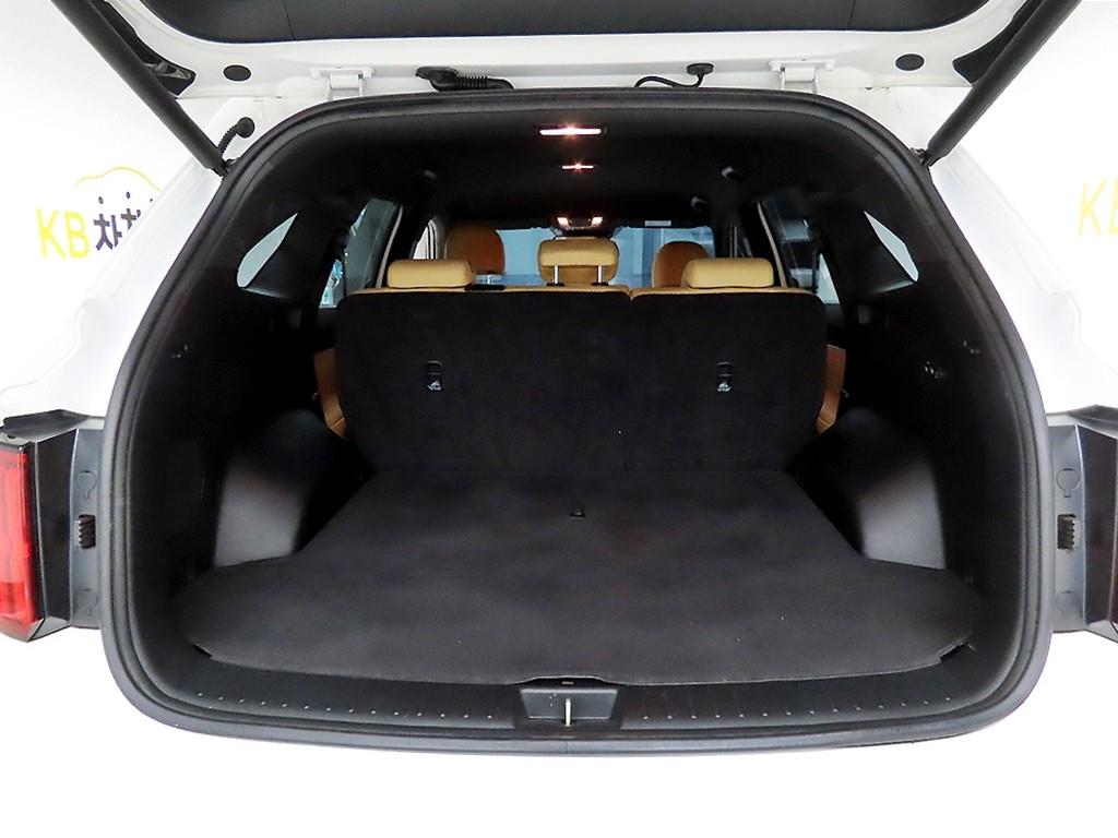 KIA Sorento - Vista 5