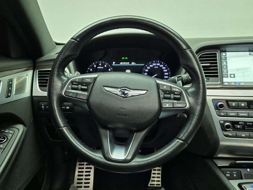 Genesis G80 - Vista 9