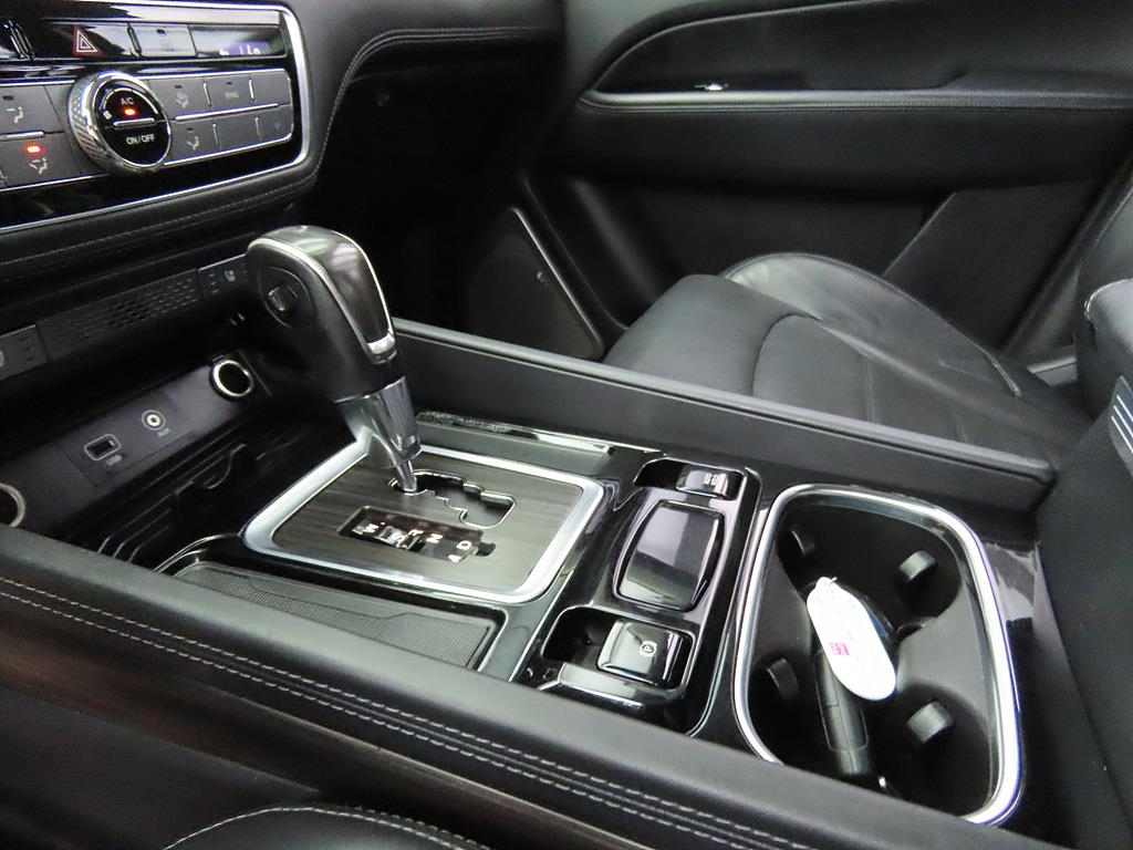 Ssangyong Rexton - Vista 11