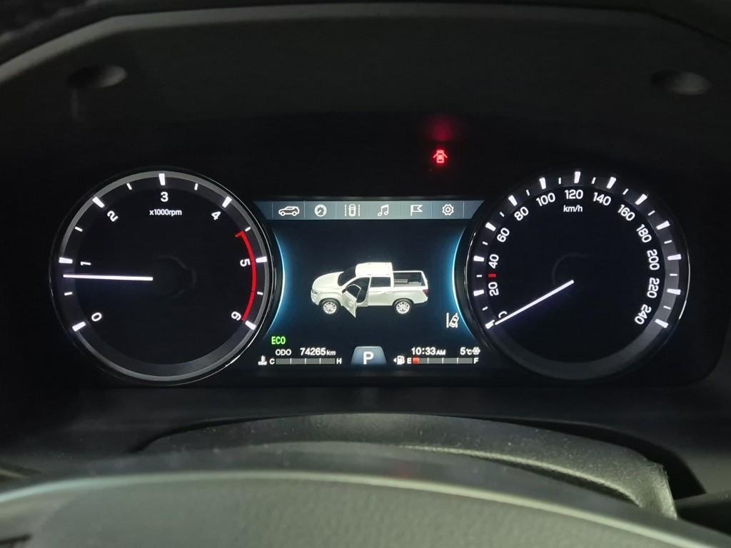 Ssangyong Rexton - Vista 6