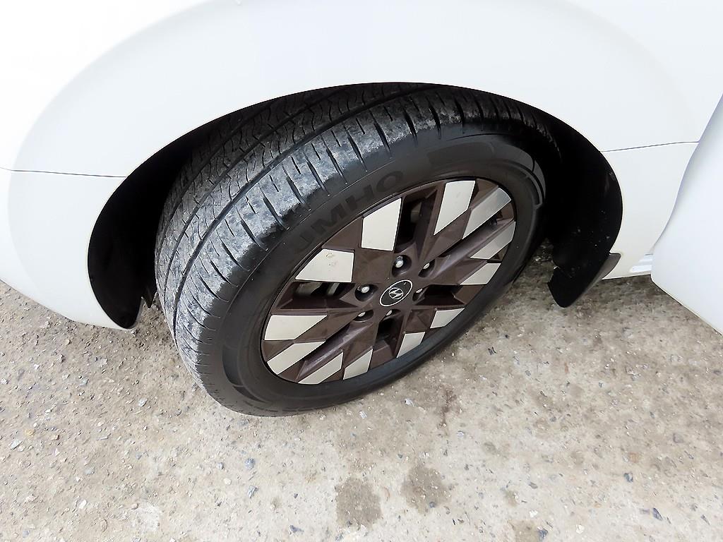 HYUNDAI Staria 2023 Blanco - Importación desde Corea - HF Imports Iquique - Foto 19