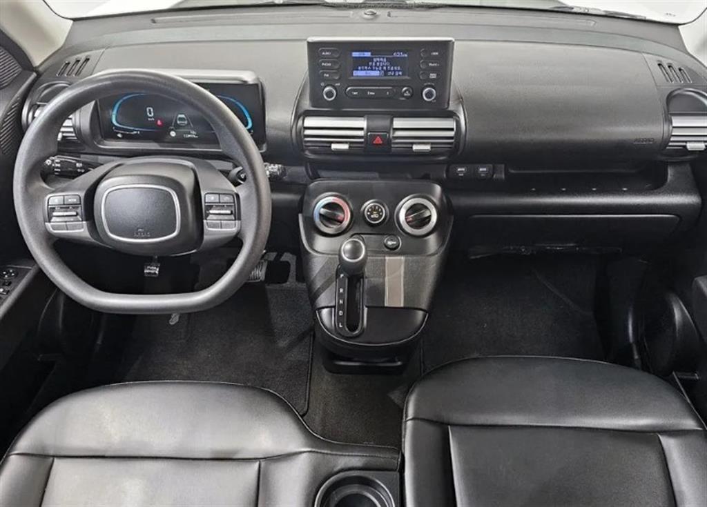 HYUNDAI Casper - Vista 7