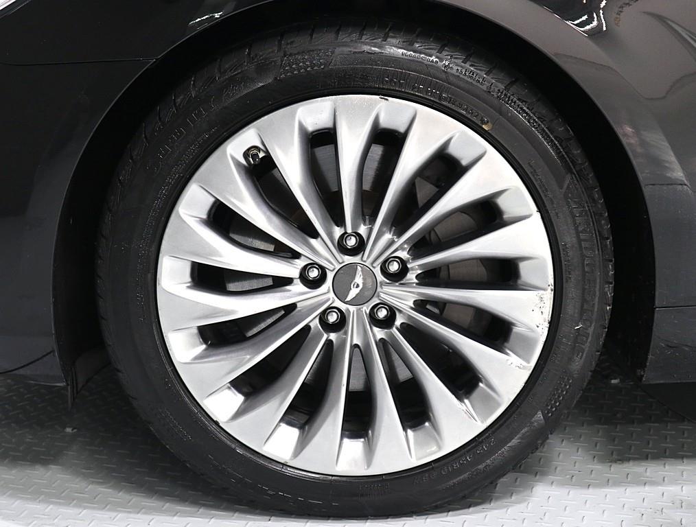 Genesis EQ900 - Vista 7