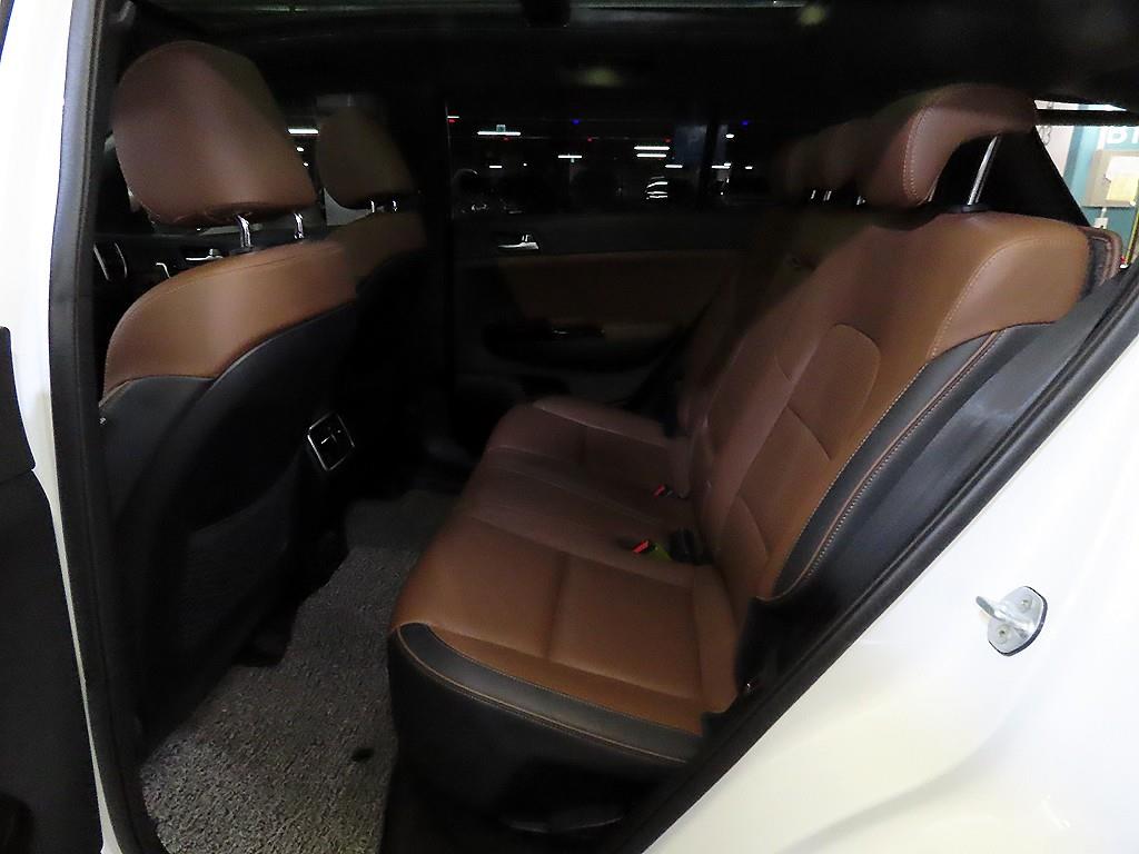 KIA Sportage - Vista 7