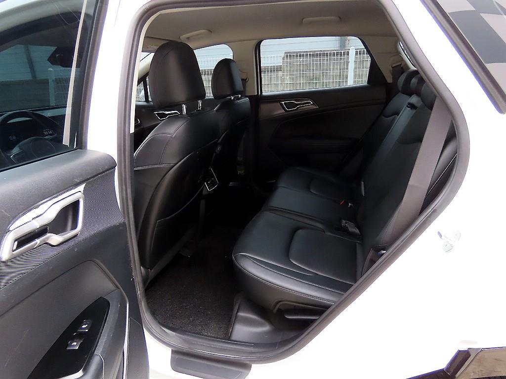 KIA Sportage - Vista 6