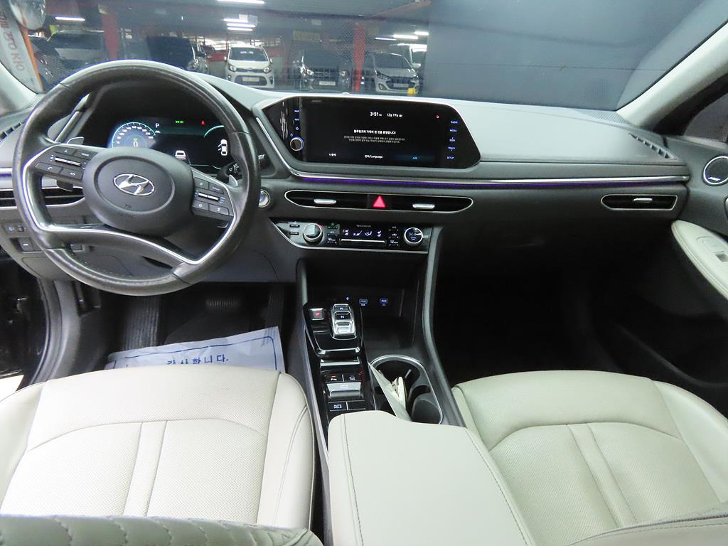 HYUNDAI Sonata - Vista 7